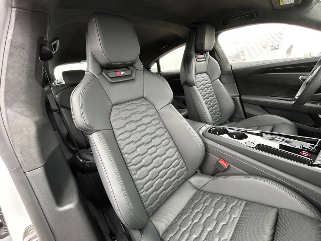 New 2026 Audi RS e-tron GT performance AWD/4WD image 64
