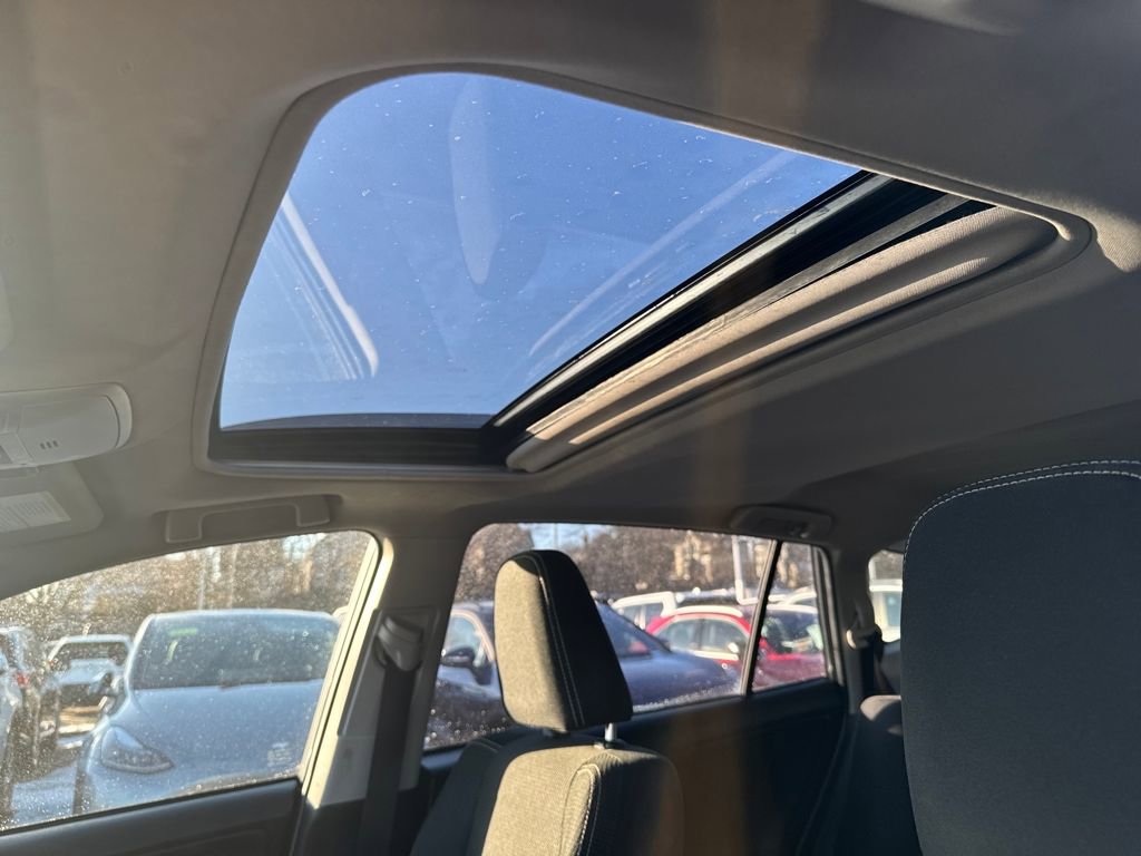 Used 2017 Toyota RAV4 XLE image 14