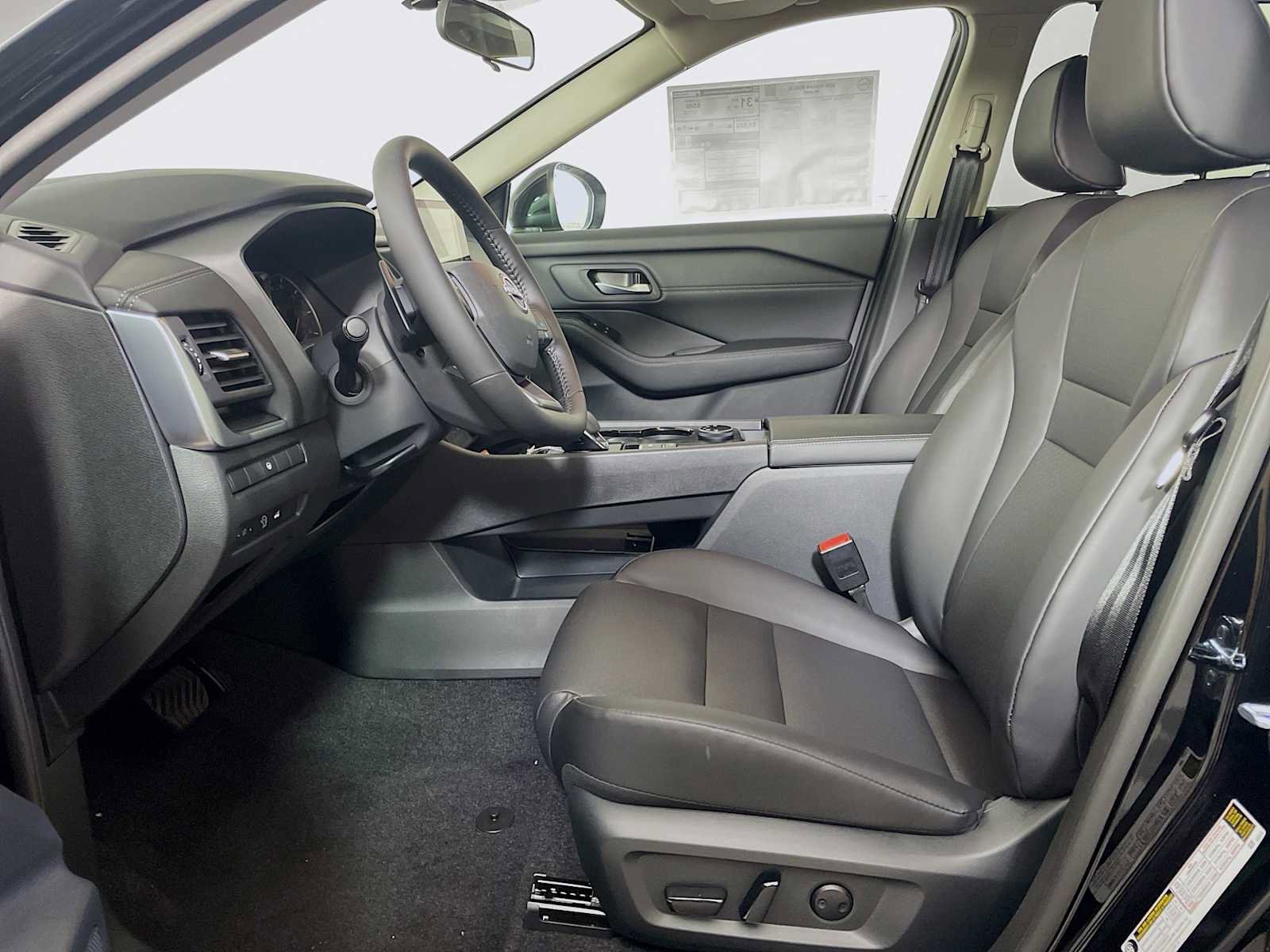 New 2026 Nissan Rogue SV image 4