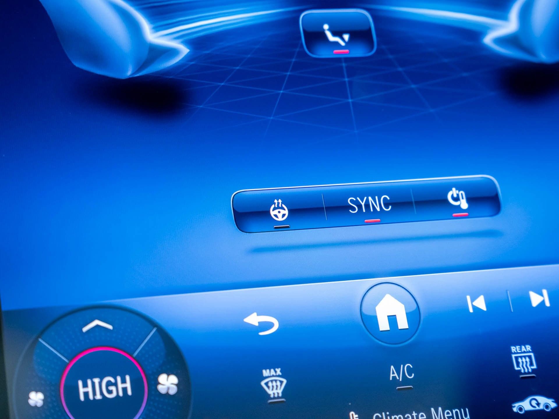 New 2026 Mercedes-Benz GLC 300 4MATIC image 30