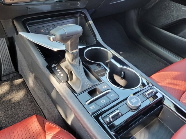 New 2027 Kia K5 GT-Line FWD image 10