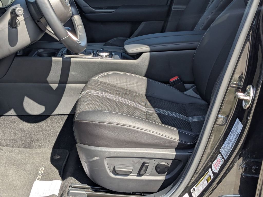 Used 2025 MAZDA CX-50 AWD 2.5 S w/ Premium Package image 24