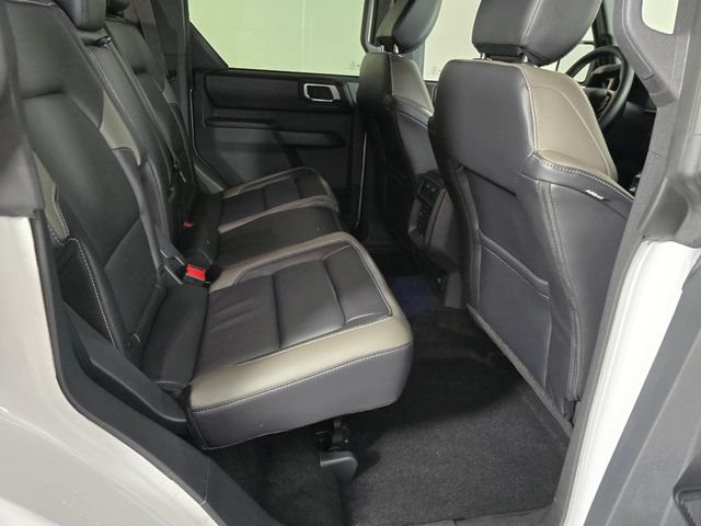 New 2025 Ford Bronco Outer Banks AWD/4WD image 15