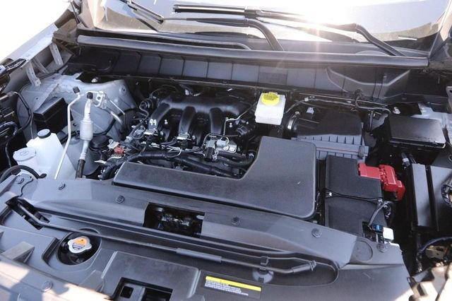 Certified 2025 Nissan Pathfinder SV AWD/4WD image 28