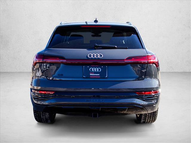 Used 2024 Audi Q8 e-tron Premium Plus w/ Premium Plus Package image 6