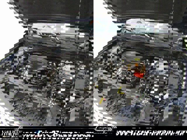 Used 2022 GMC Acadia SLT w/ Technology Package image 53