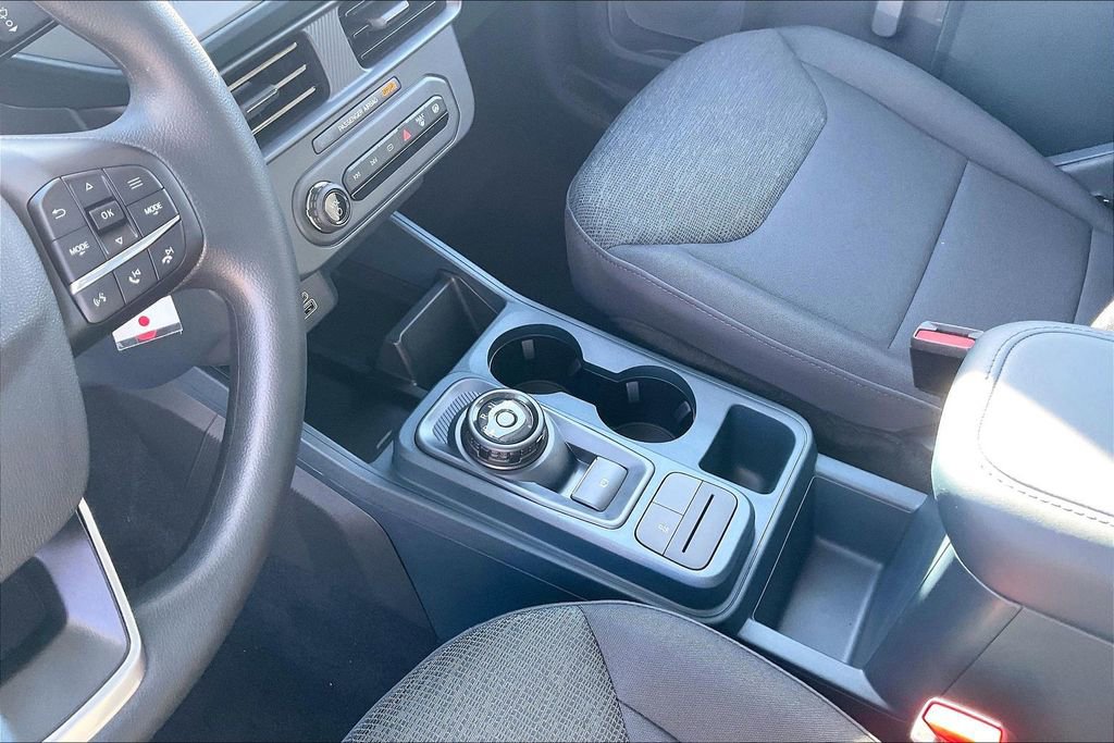 New 2025 Ford Maverick XL image 8