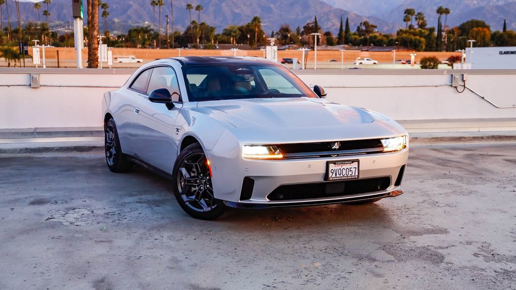 Used 2025 Dodge Charger R/T w/ Quick Order Package 25M R/T image 1