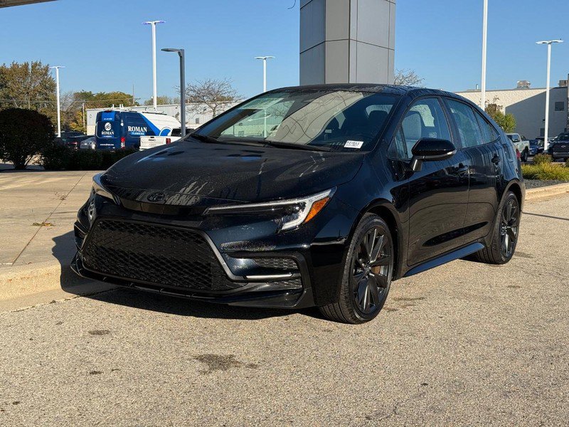 Used 2024 Toyota Corolla SE FWD image 7
