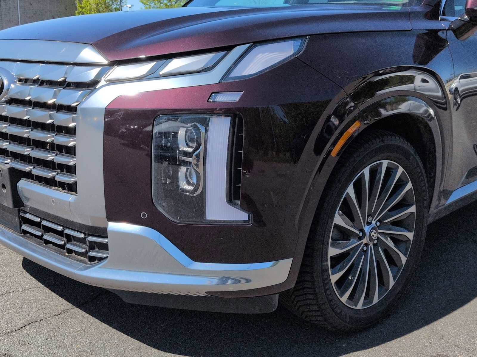 Used 2023 Hyundai Palisade Calligraphy w/ Cargo Package AWD/4WD image 11