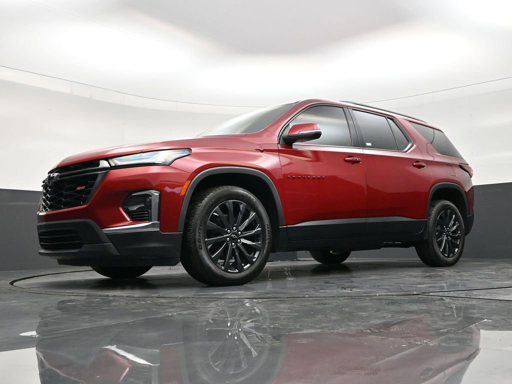 Used 2023 Chevrolet Traverse RS image 21