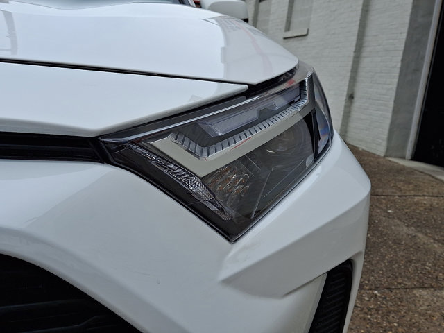 Certified 2025 Toyota RAV4 XLE w/ Convenience Package image 9