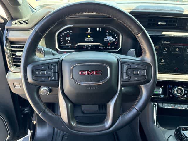 Used 2023 GMC Sierra 1500 AT4 w/ AT4 Premium Package AWD/4WD image 14