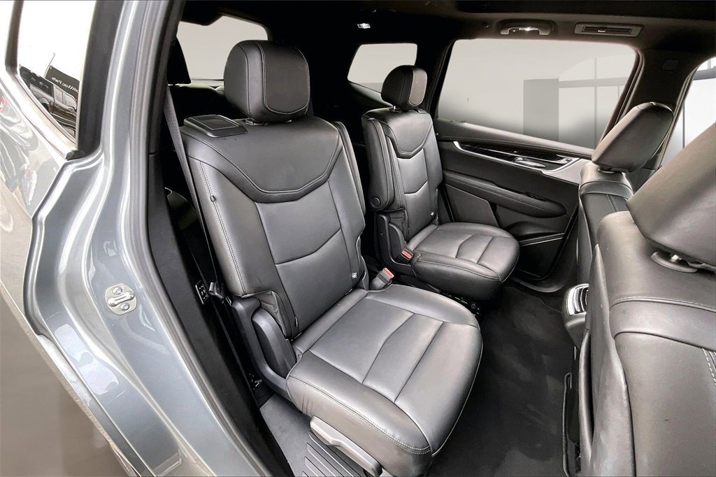 Certified 2025 Cadillac XT6 Premium Luxury image 27