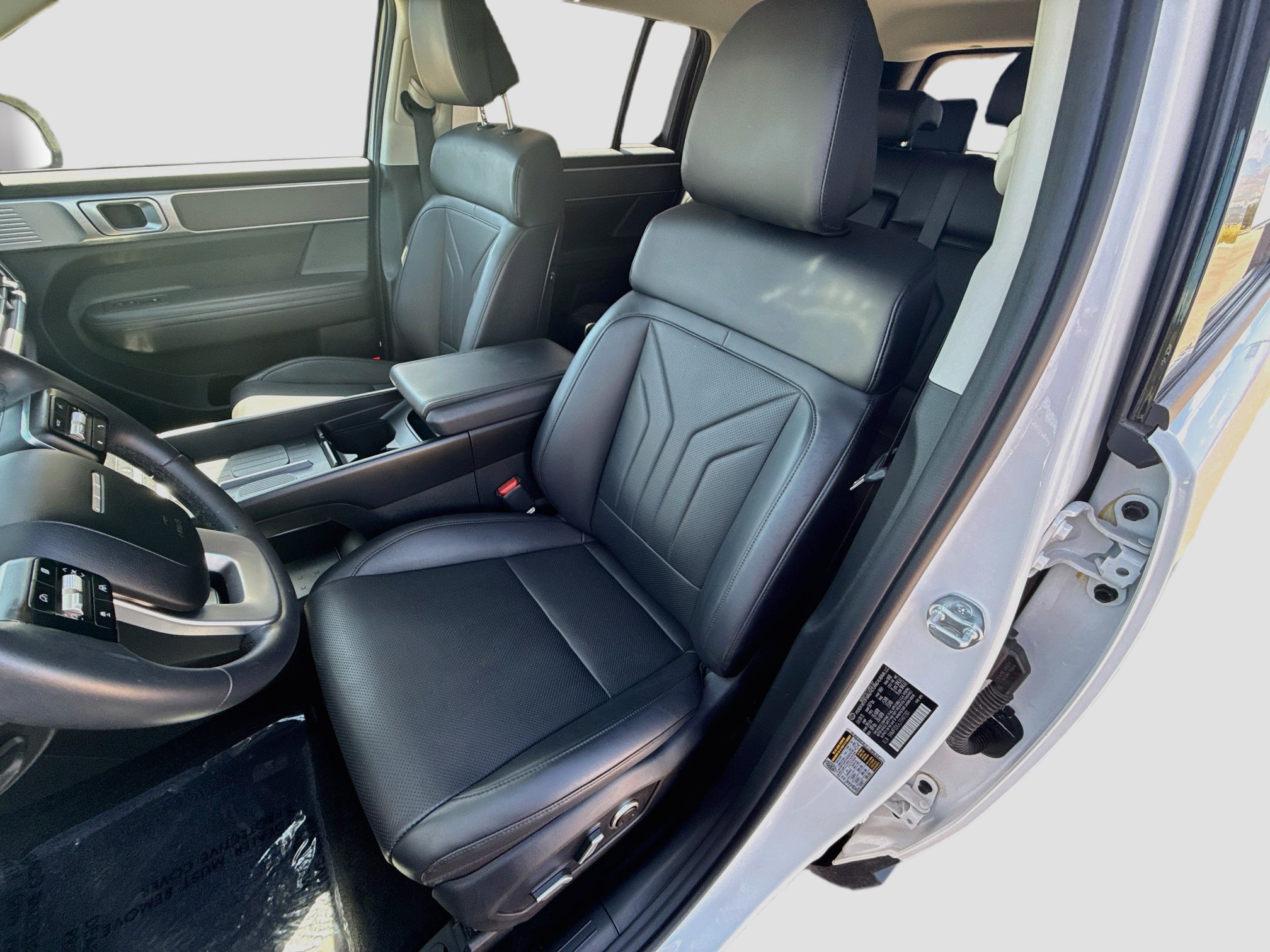 Used 2026 Hyundai Santa Fe SEL AWD/4WD image 13