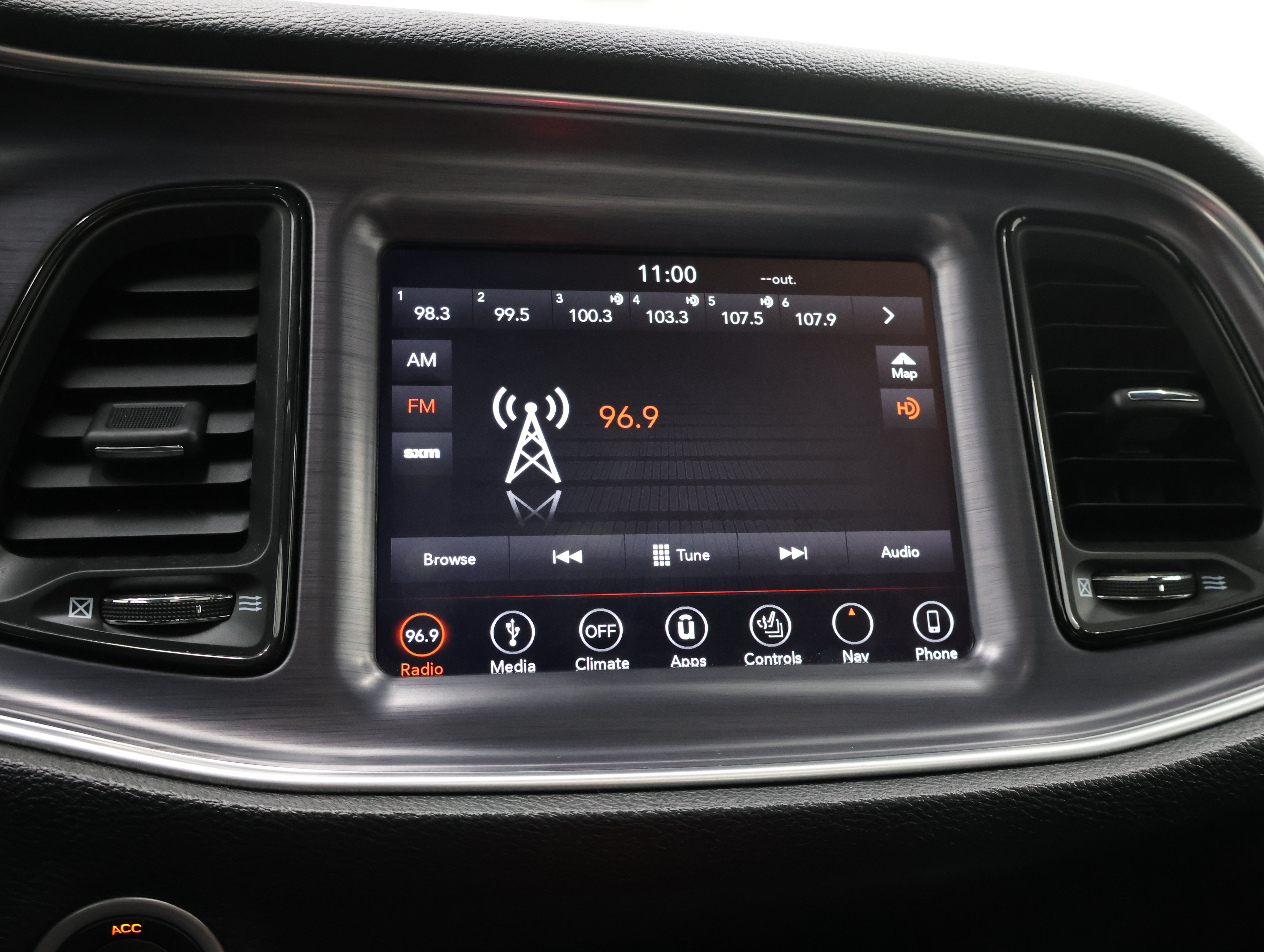 Used 2018 Dodge Challenger GT AWD/4WD image 41