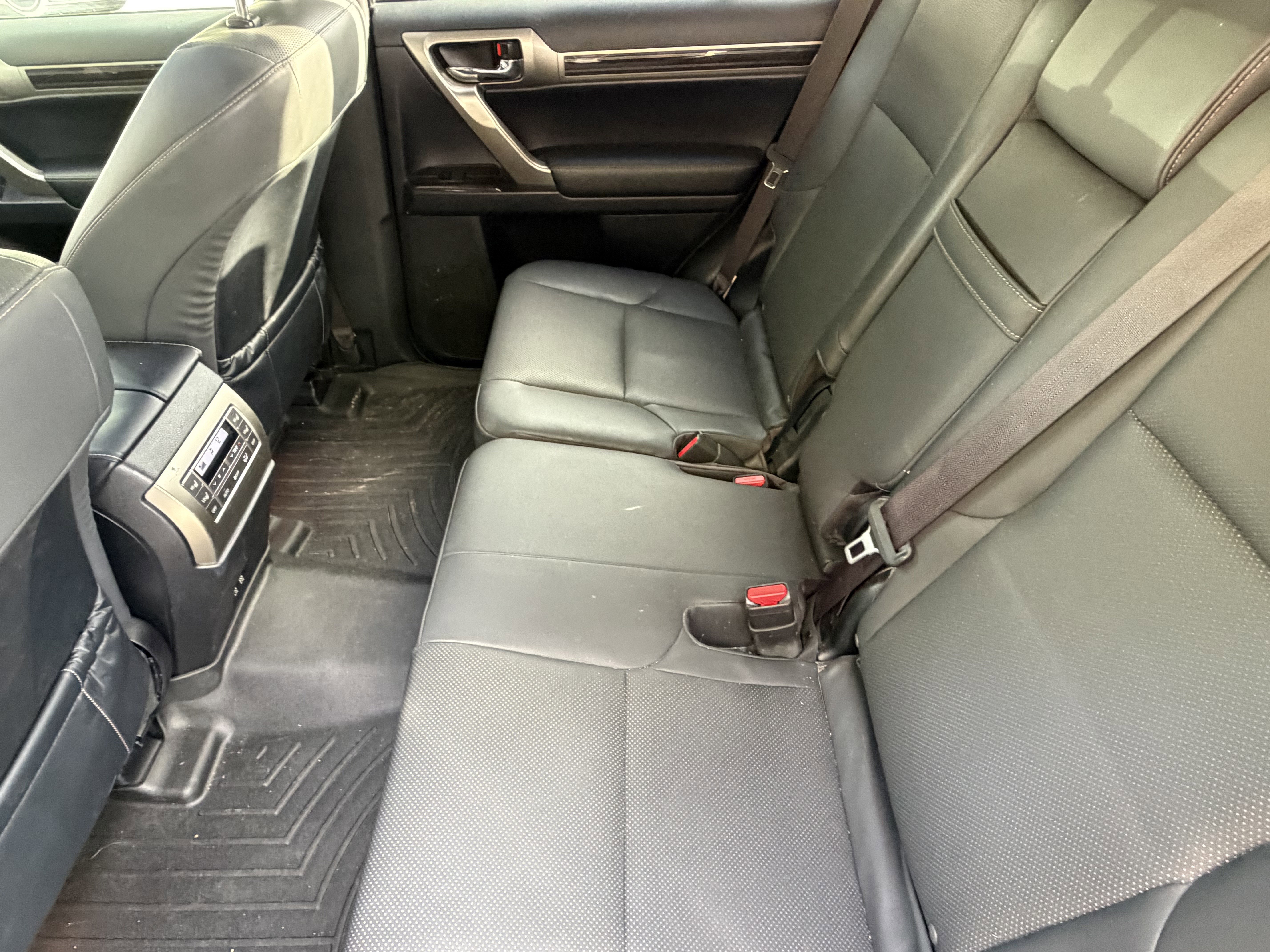 Certified 2020 Lexus GX 460 Premium w/ Premium Package AWD/4WD image 31