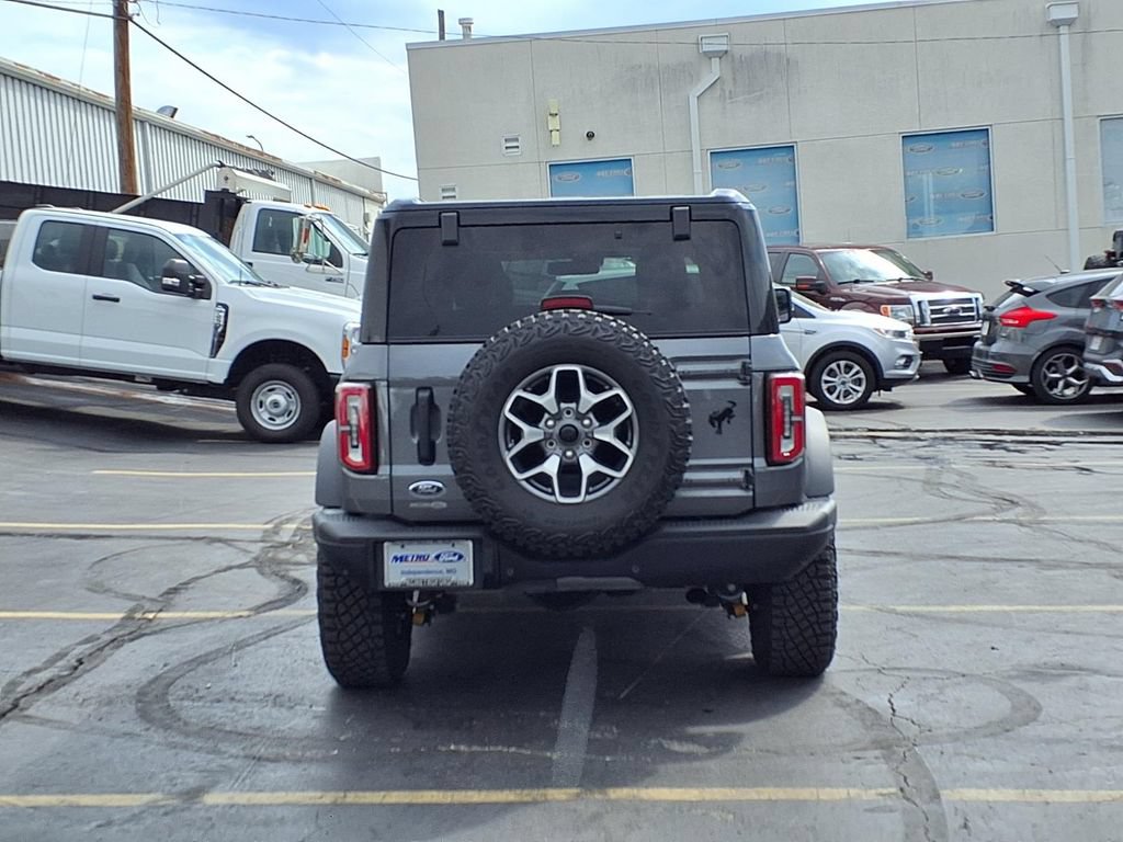 Certified 2025 Ford Bronco Badlands AWD/4WD image 4