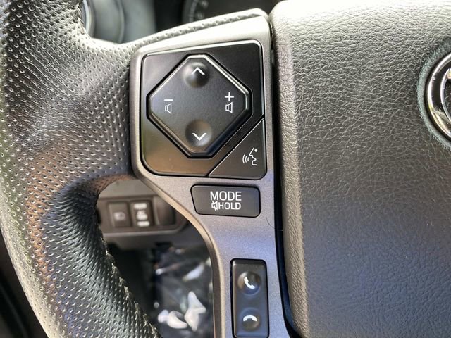 Used 2023 Toyota Tacoma TRD Sport image 13