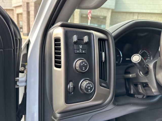 Used 2016 GMC Sierra 2500 Denali w/ Duramax Plus Package image 16