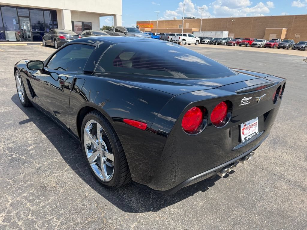 Used 2009 Chevrolet Corvette Coupe w/ Preferred Equipment Group RWD image 11