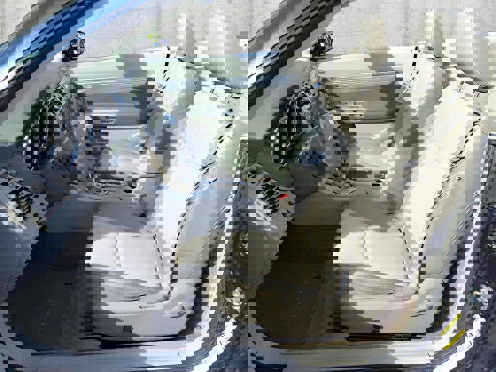 Used 2008 Chrysler Sebring Touring w/ Special Touring Group image 4