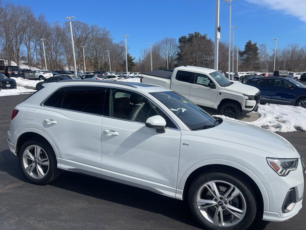 Used 2023 Audi Q3 2.0T Premium image 6