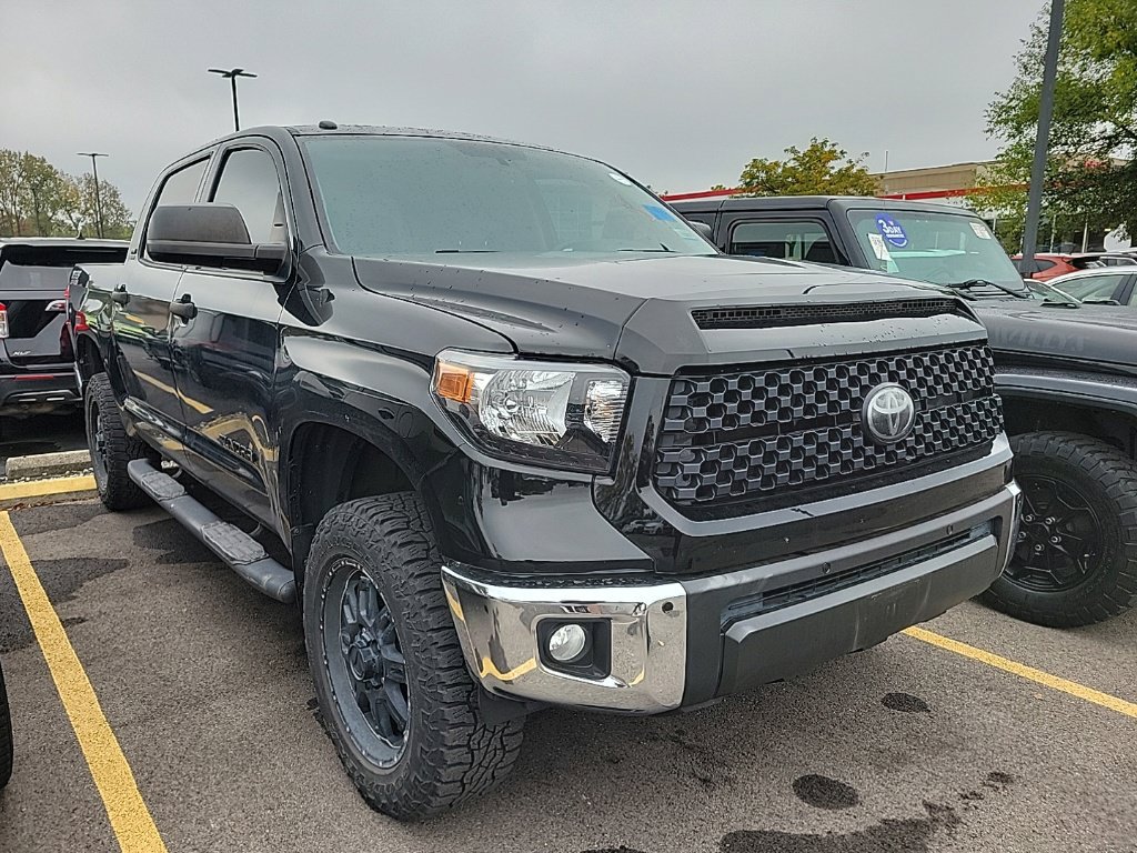 Used 2017 Toyota Tundra SR5 w/ SR5 Upgrade Package RWD image 3