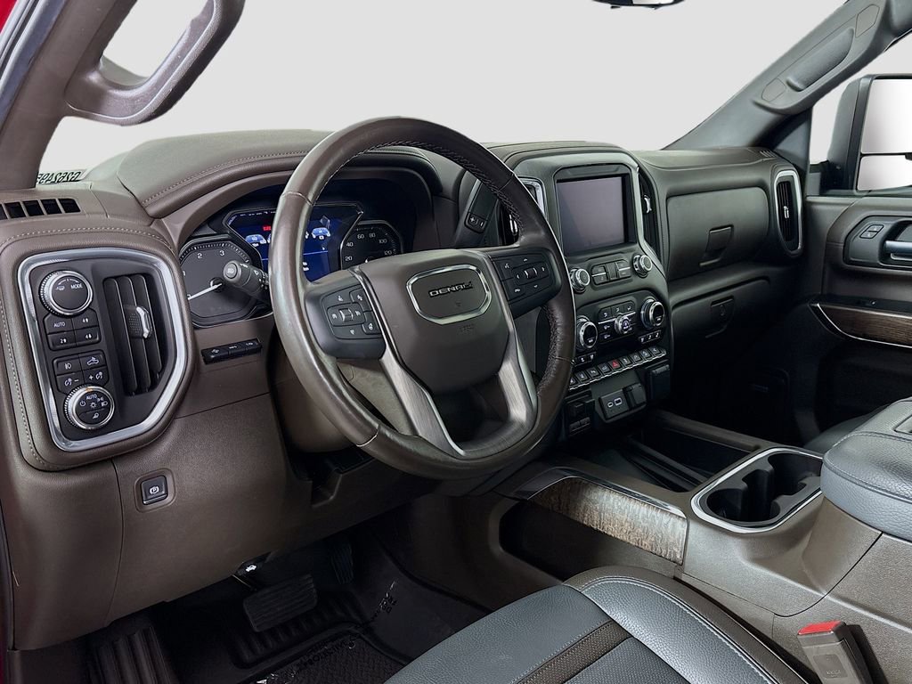Certified 2022 GMC Sierra 3500 Denali w/ Denali Ultimate Package AWD/4WD image 11