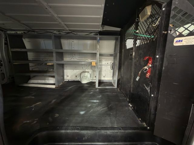 Used 2006 Ford E-250 and Econoline 250 RWD image 20