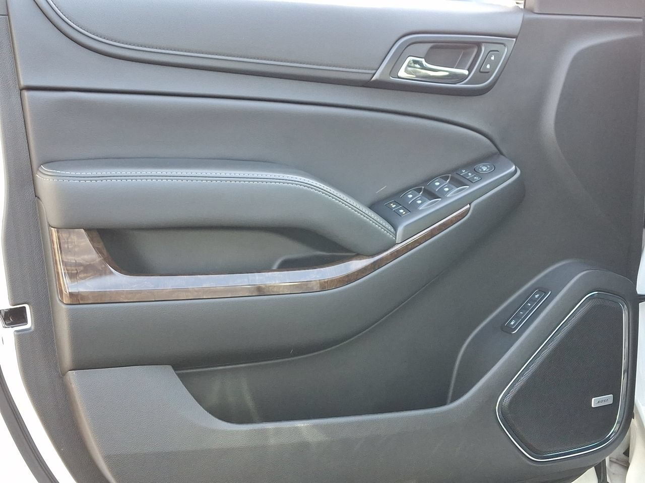 Certified 2018 Chevrolet Tahoe LT AWD/4WD image 10