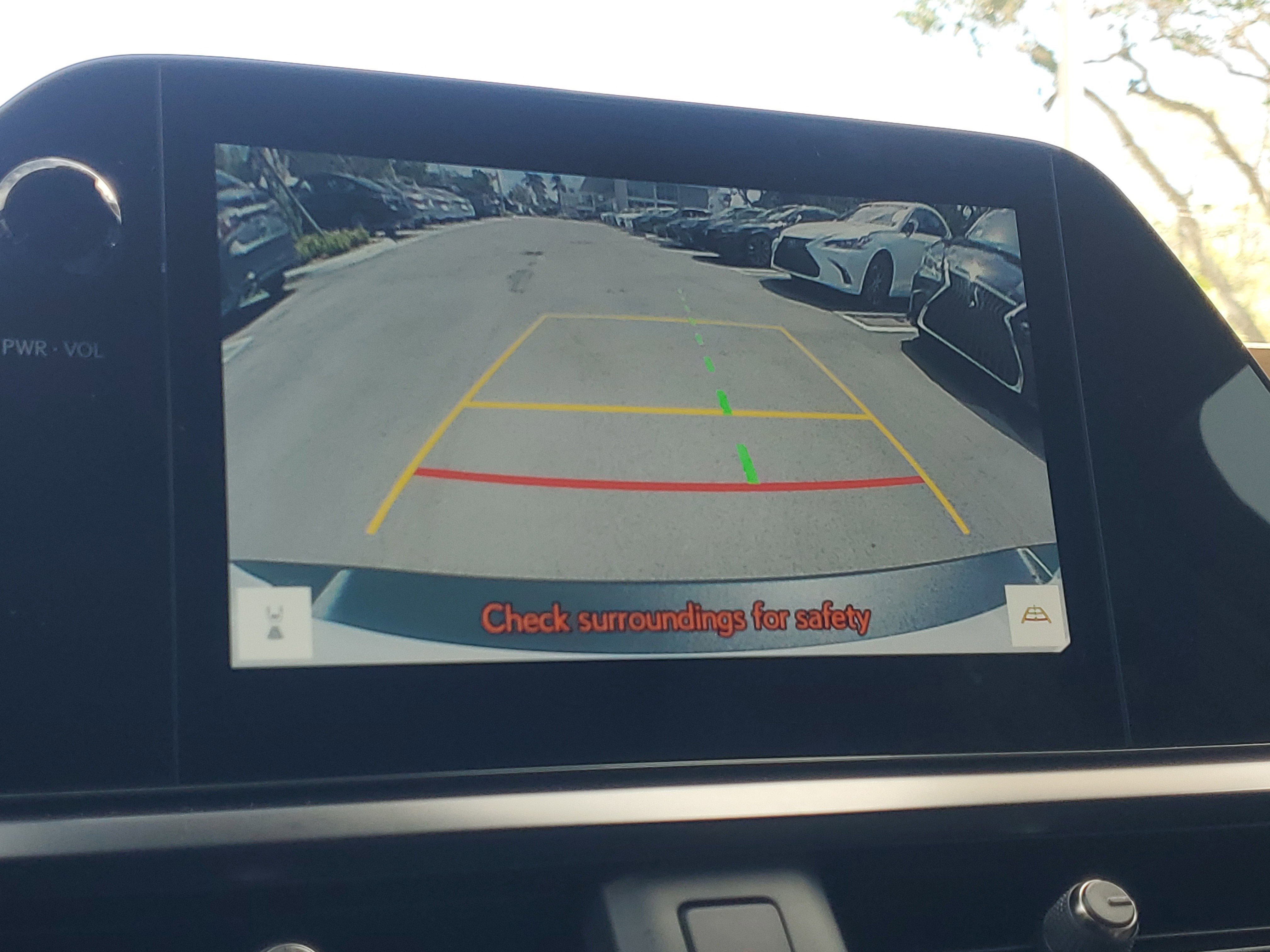 Certified 2024 Lexus UX 250h FWD image 27