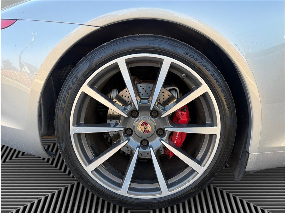 Used 2013 Porsche 911 Carrera S RWD image 14