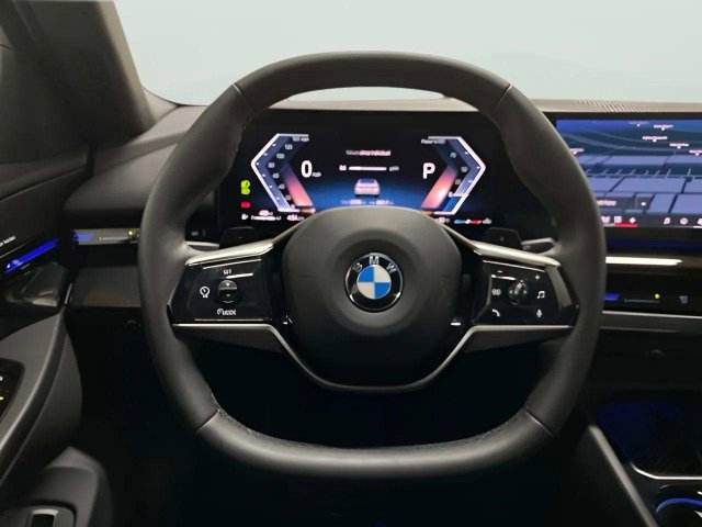 Used 2026 BMW 530i RWD image 11
