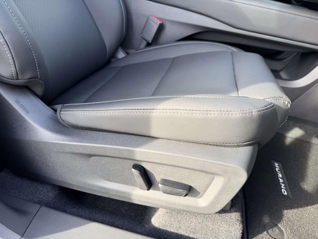 New 2026 Nissan Murano SL image 9