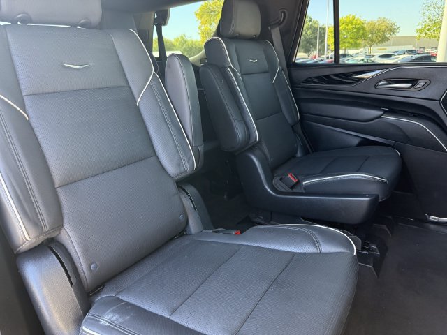 Used 2023 Cadillac Escalade Sport AWD/4WD image 28