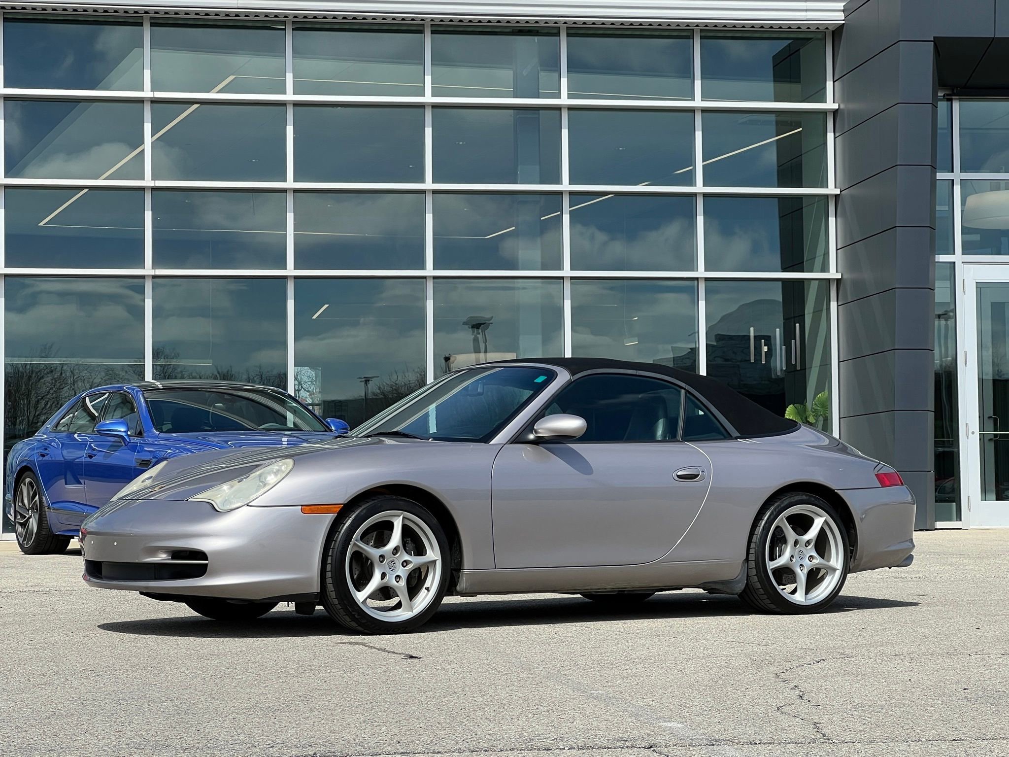 Used 2002 Porsche 911 Carrera image 12