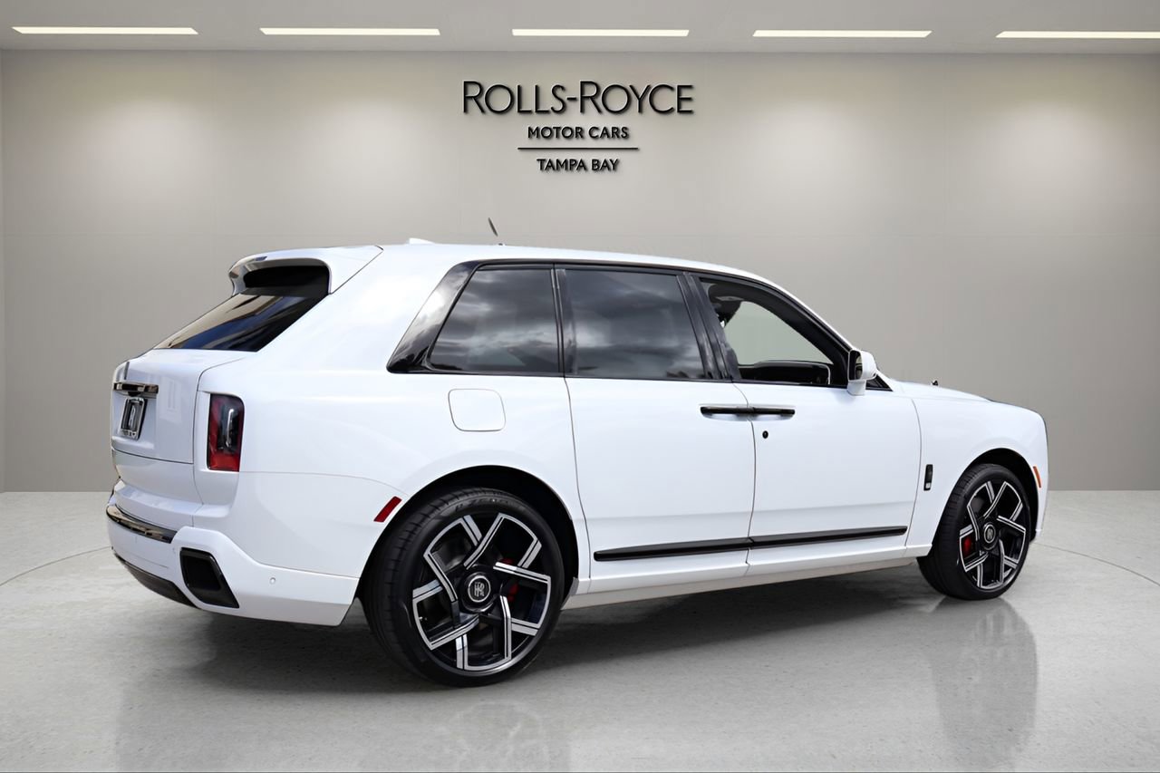 New 2026 Rolls-Royce Cullinan Black Badge AWD/4WD image 2
