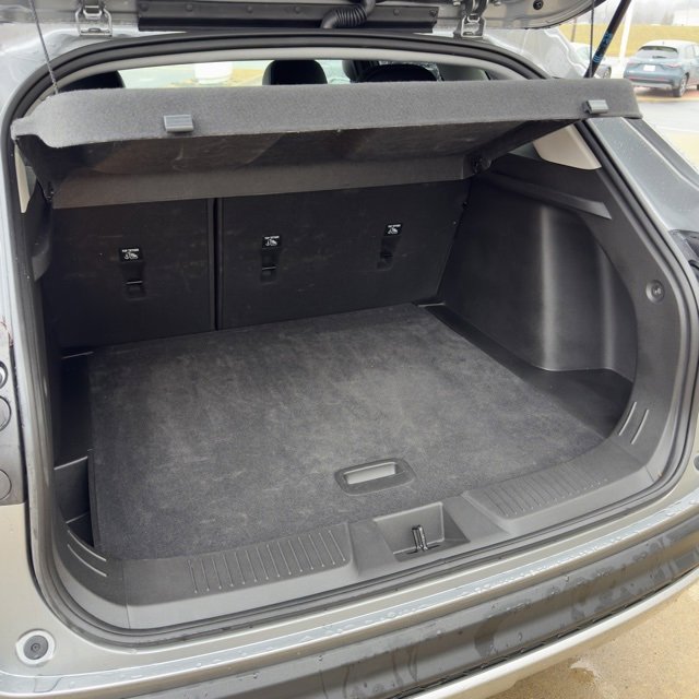 Used 2025 Chevrolet Trax LT w/ LT Convenience Package image 13