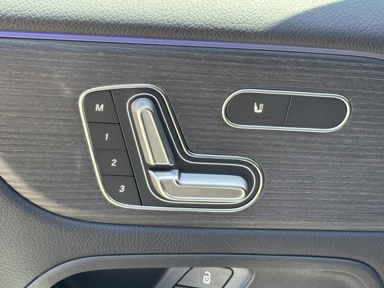 New 2026 Mercedes-Benz GLB 250 image 19