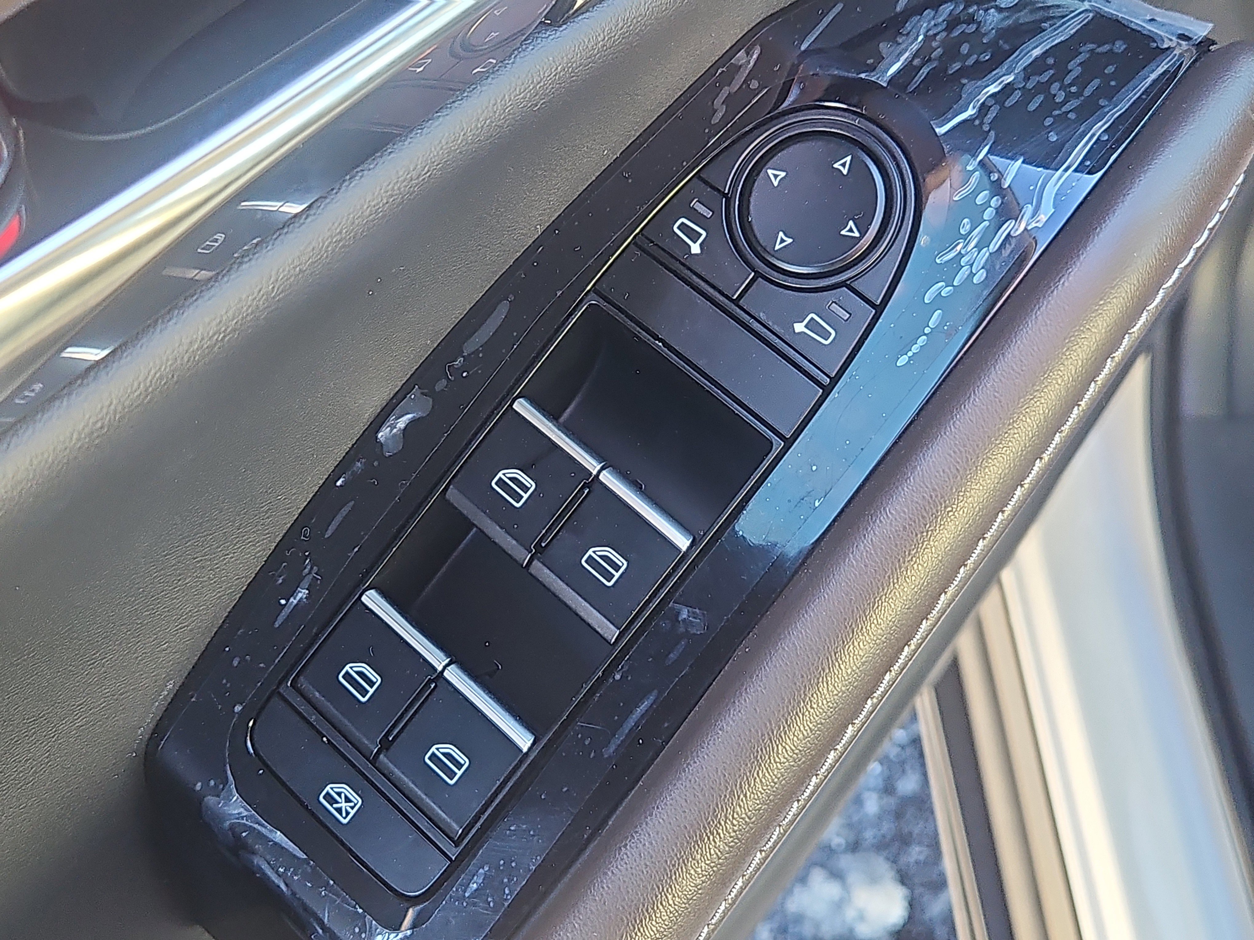 Certified 2025 MAZDA CX-30 AWD 2.5 S w/ Premium Package image 21