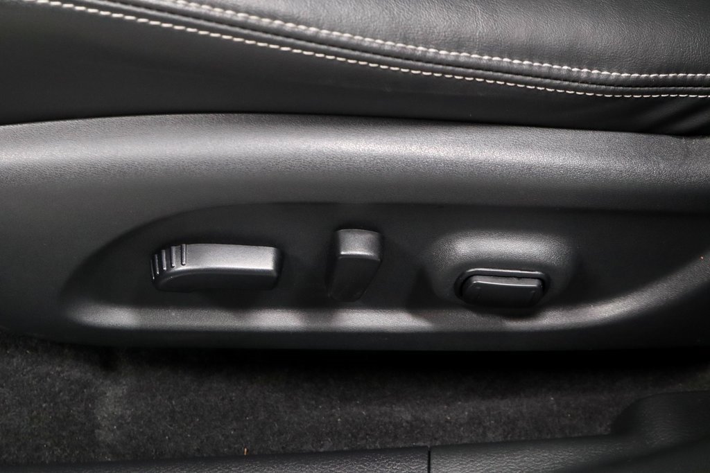 Certified 2024 Nissan Murano SV w/ SV Midnight Edition Package image 27