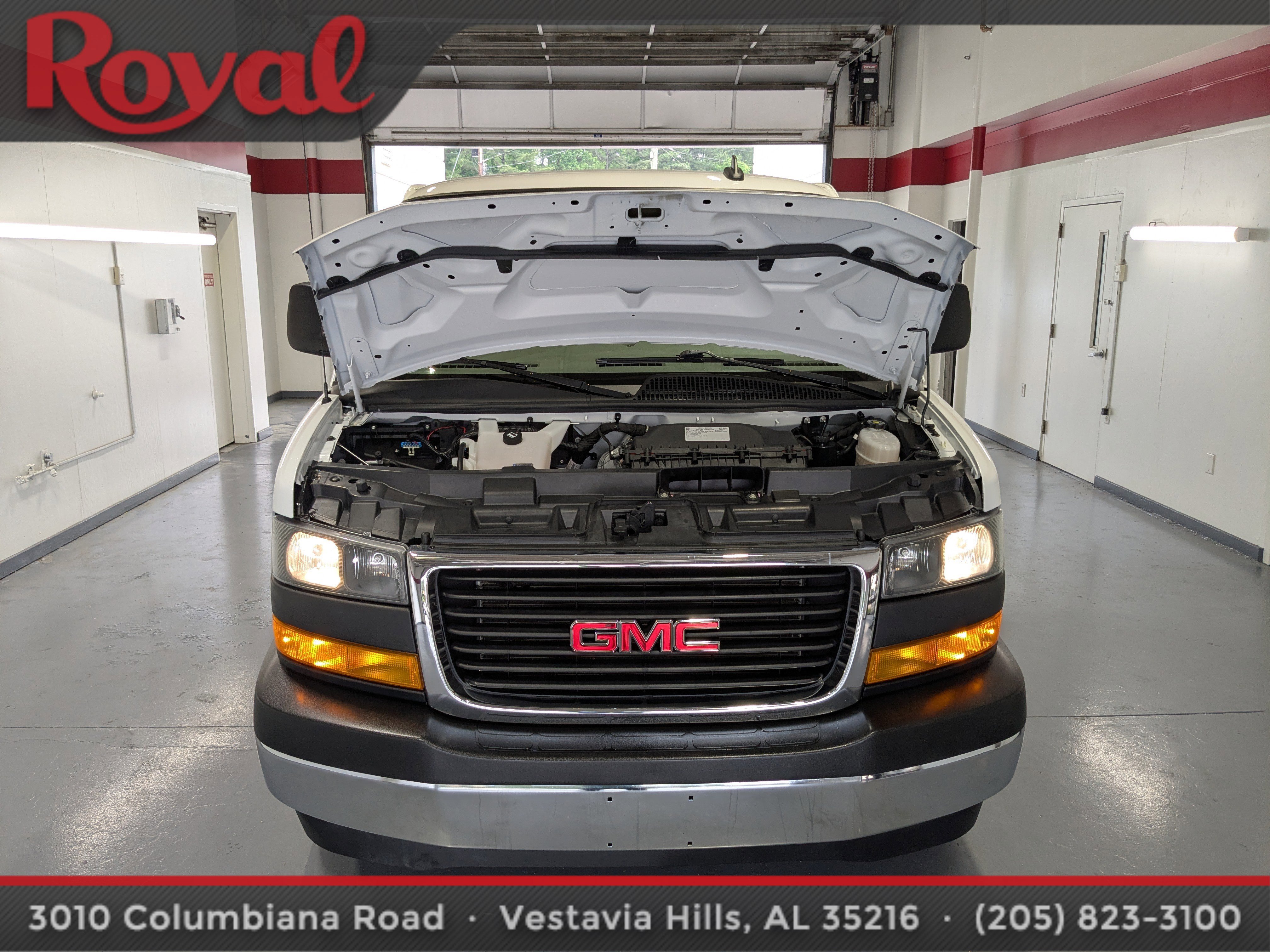 Used 2024 GMC Savana 2500 w/ Driver Convenience Package RWD image 18