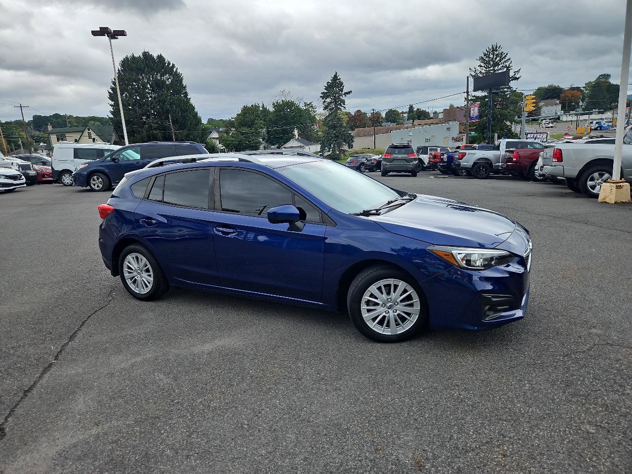 Used 2018 Subaru Impreza 2.0i Premium w/ Eyesight & BSD & Rcta AWD/4WD image 37