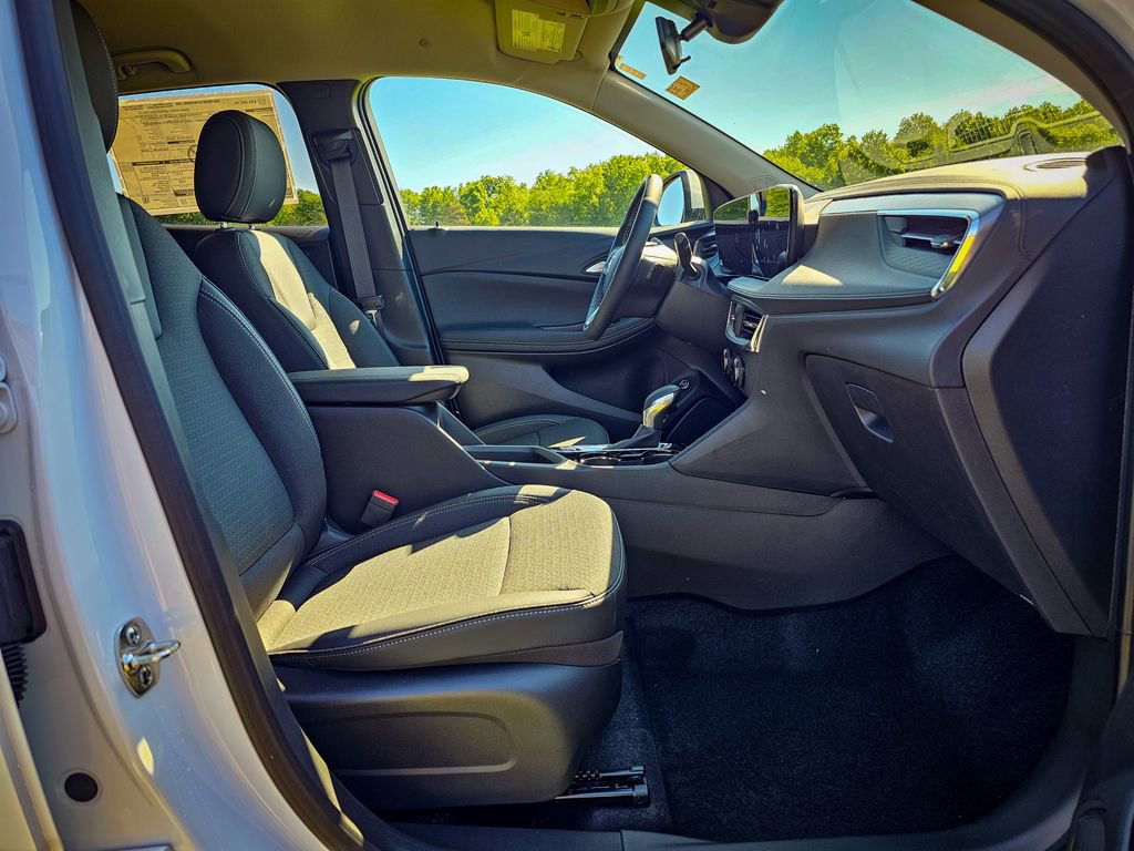 New 2026 Buick Encore GX Preferred w/ Advanced Technology Package AWD/4WD image 37