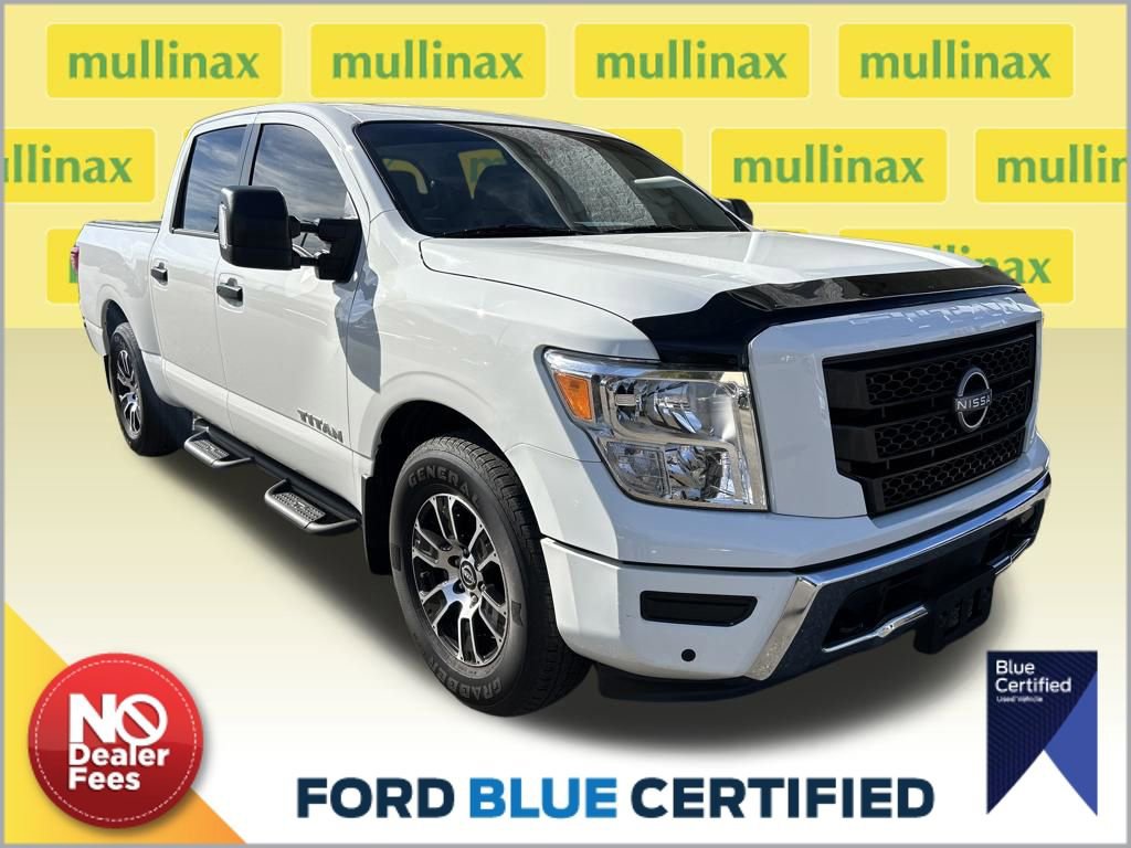 Used 2023 Nissan Titan SV w/ SV Convenience Package image 1