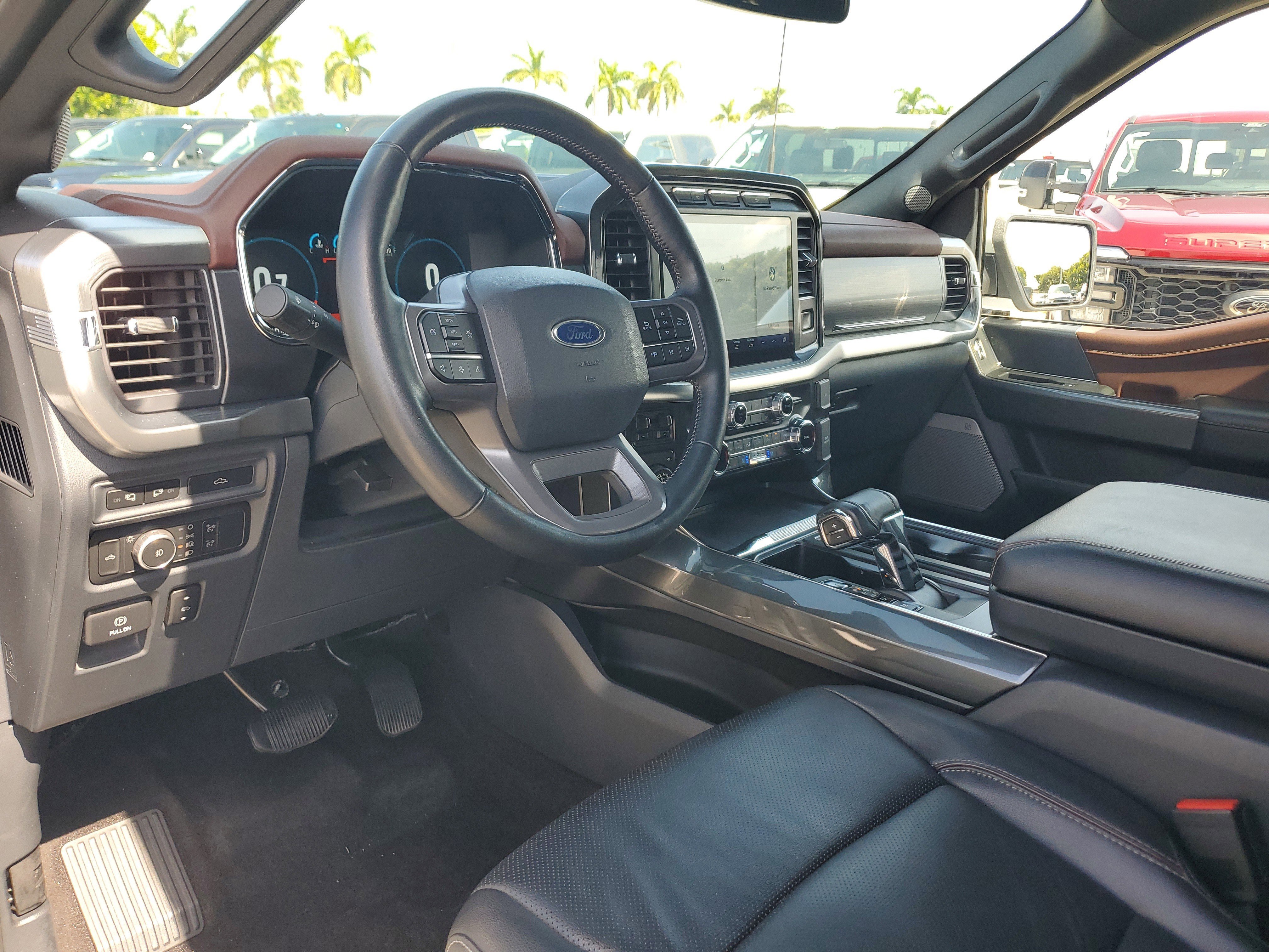 Used 2022 Ford F150 Lariat image 9