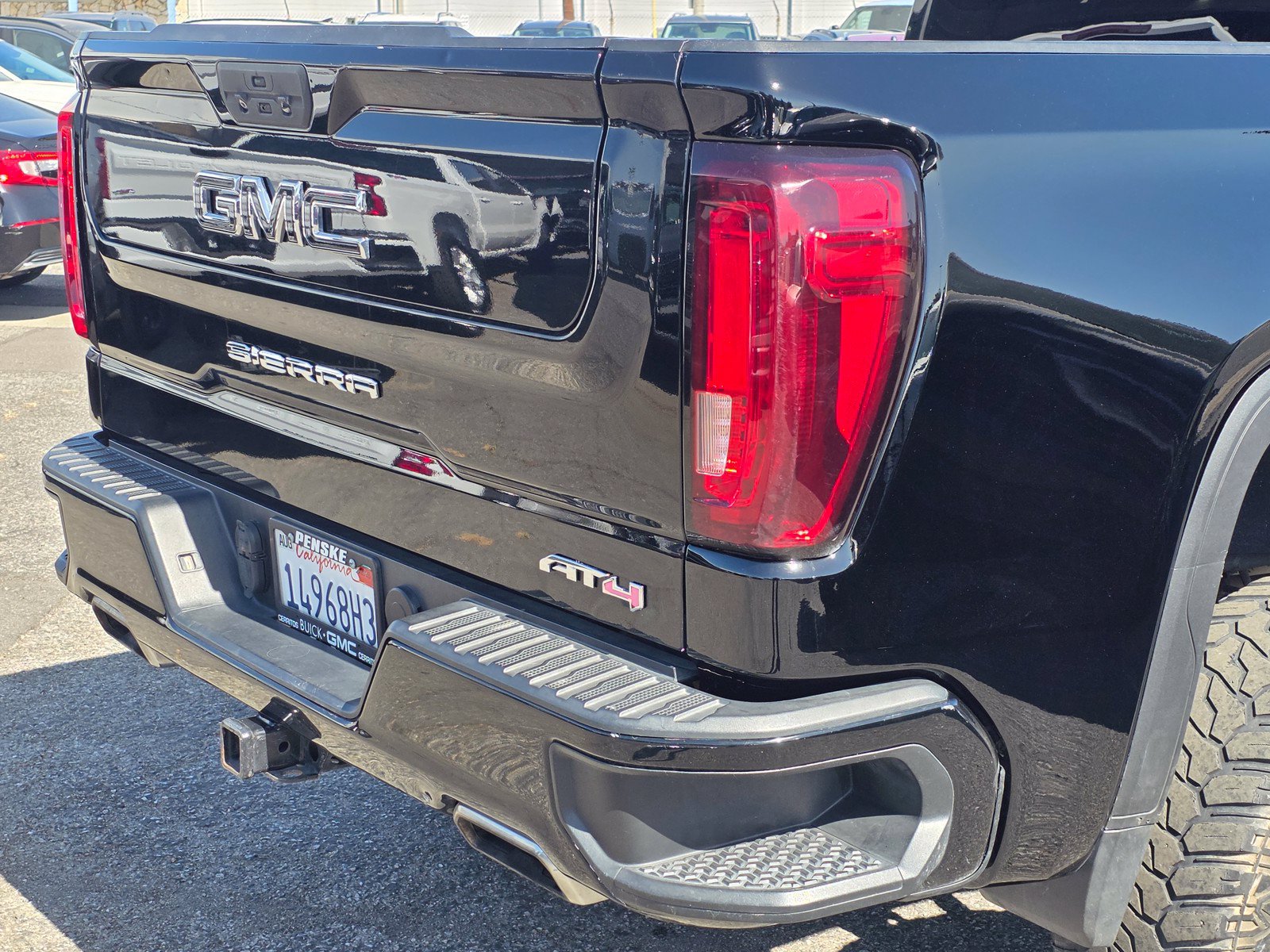 Used 2021 GMC Sierra 1500 AT4 AWD/4WD image 12