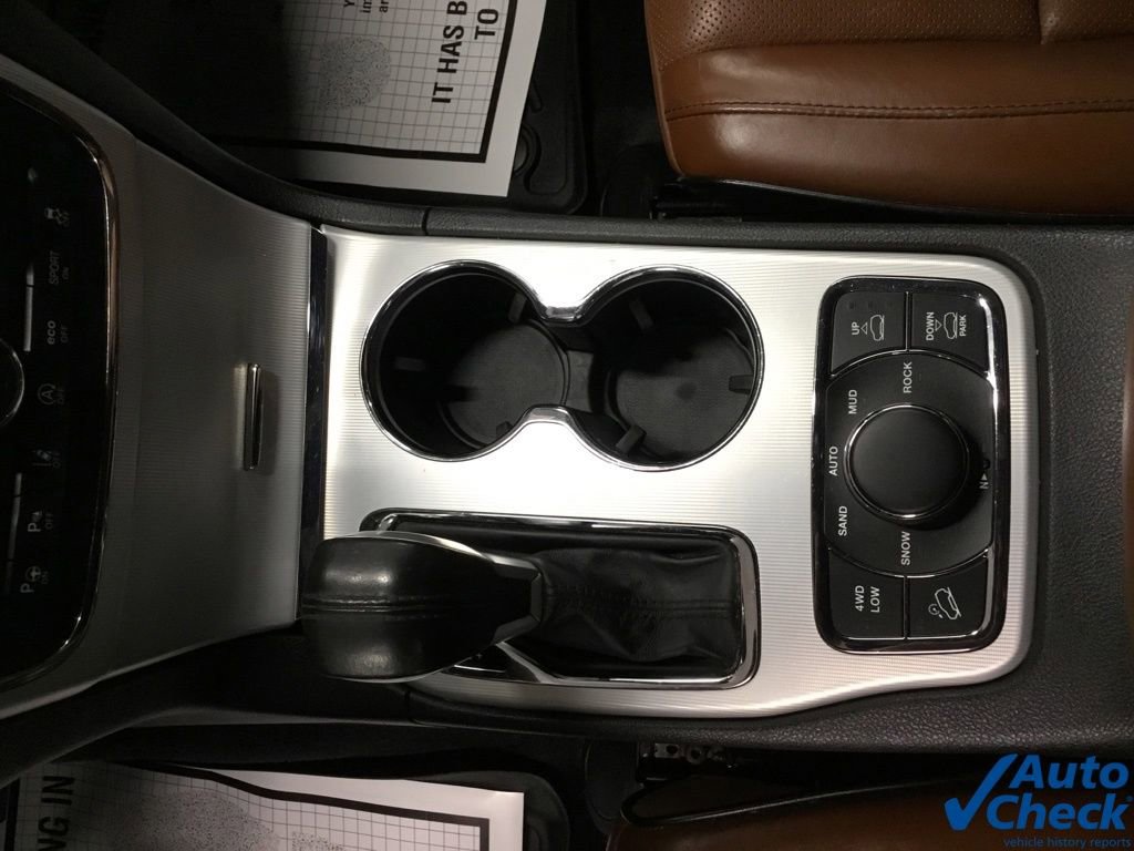 Used 2018 Jeep Grand Cherokee Summit image 56