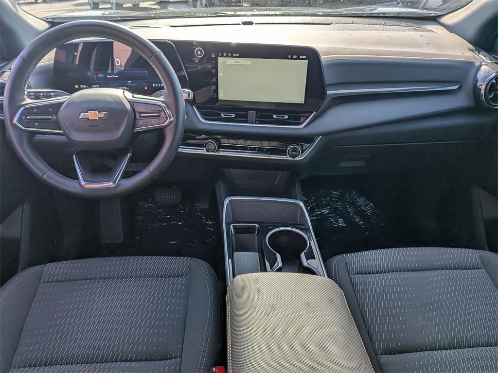 Used 2025 Chevrolet Equinox LT image 25